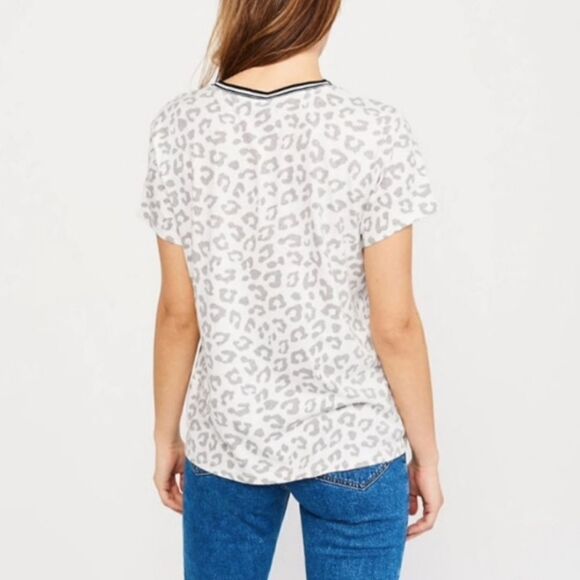 Abercrombie & Fitch Animal Print Short-sleeved Top - Picture 2 of 10